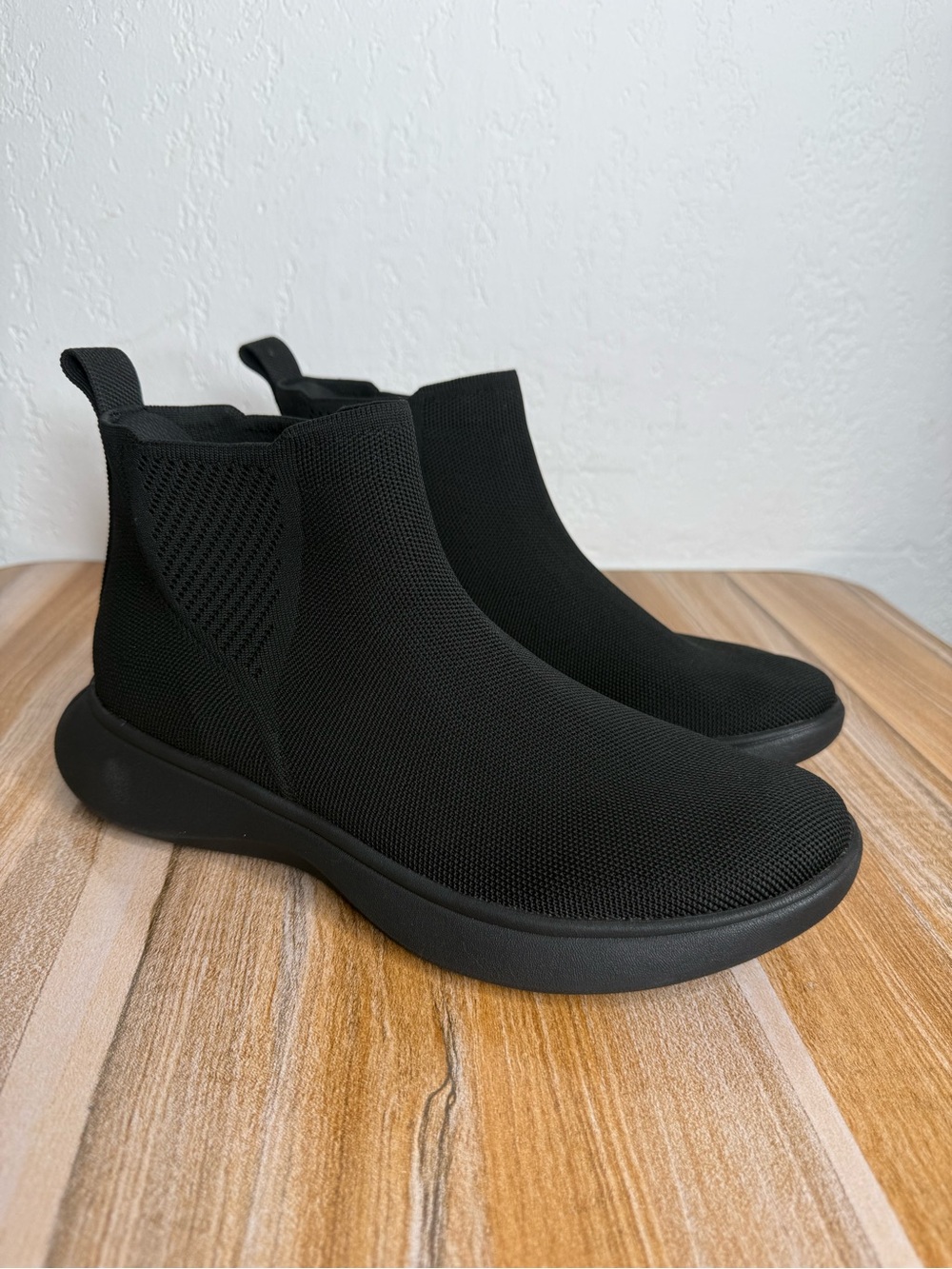 VIVAIA Urban Boot Water-Repellent Sneaker Women's Size EU 41 /US 9.5 EUC
